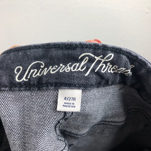 Universal Thread Black Distressed Denim Skirt 4/27 - Picture 7 of 8